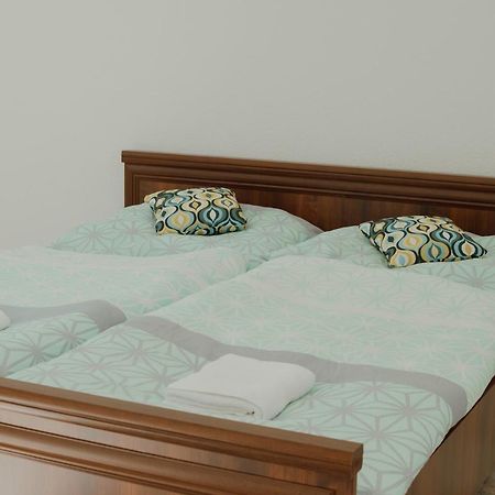 Apartman Emily Brezno Ngoại thất bức ảnh