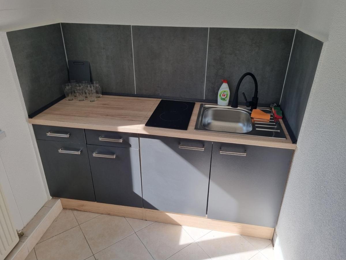Apartman Emily Brezno Ngoại thất bức ảnh